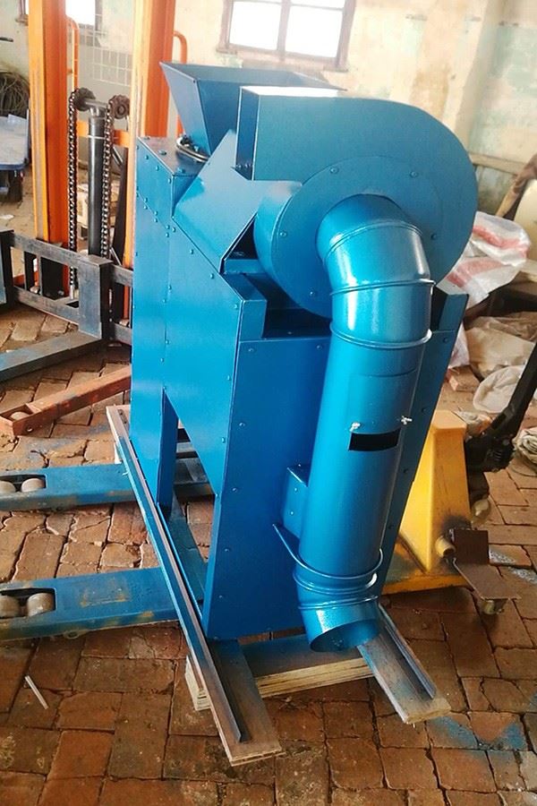 Bean Peeling Machine