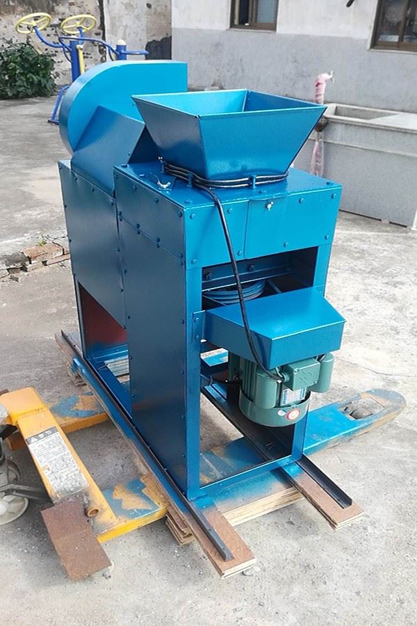 Bean Peeling Machine