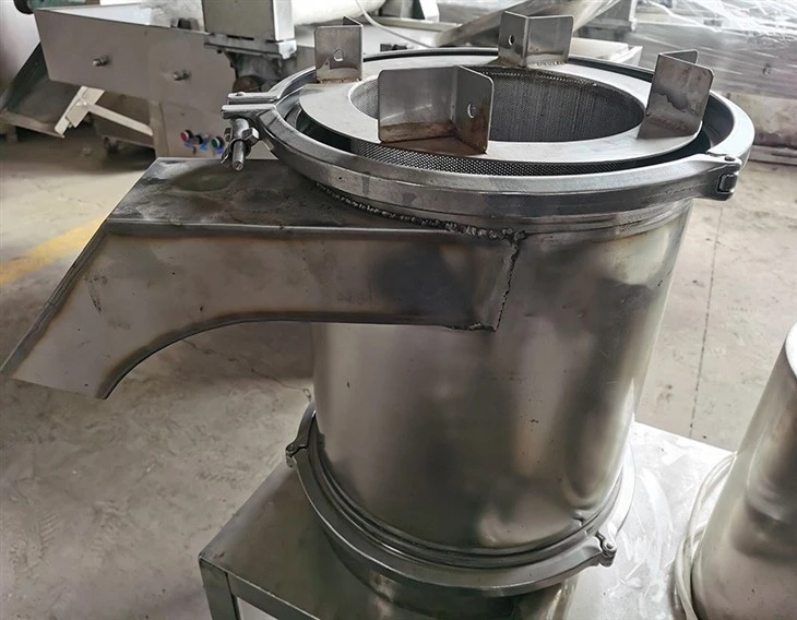 Egg Sheller And Liquid Separating Machine