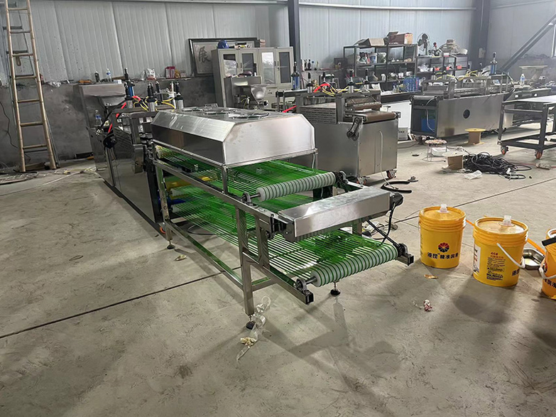Flour tortilla maker machine 7 Flour tortilla maker machine 7