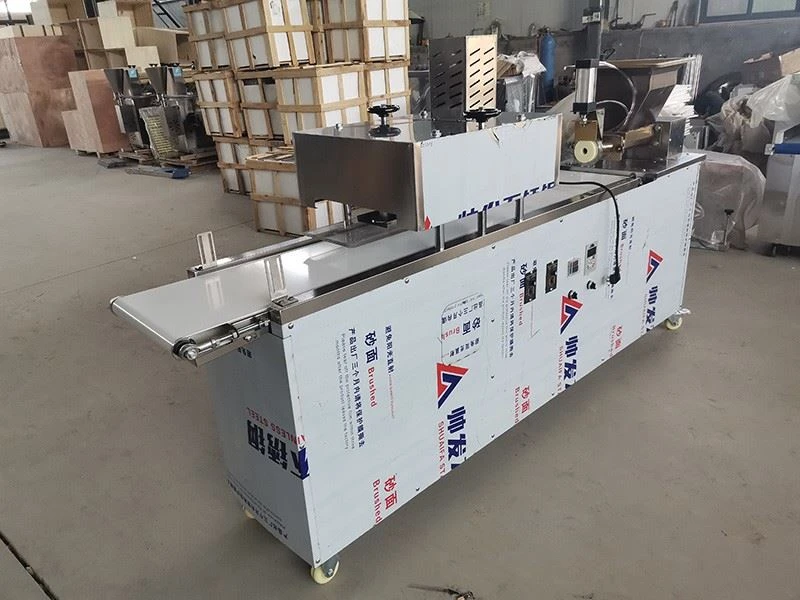 Rice Ball Cutting Rolling Machine high quality